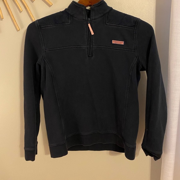 Vineyard vines pullover - Picture 1 of 3